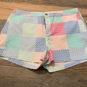 Vineyard vines shorts